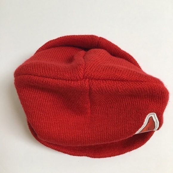 The Elf on the Shelf Knit Beanie Red Hat Snow Ski Cap Christmas Tradition 2019 - Picture 7 of 11